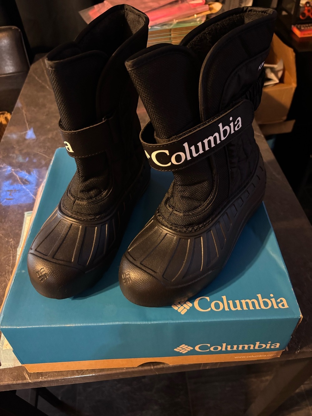 Columbia Black Kids Winter Rain & Snow Boots